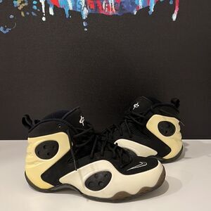 2011 Zoom Rookie 1 “Glow in the Dark”.